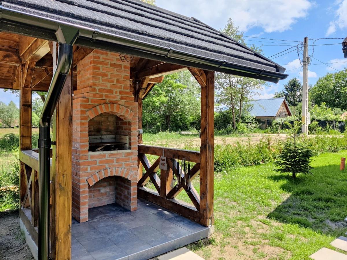 Ara Chalet 布朗 外观 照片